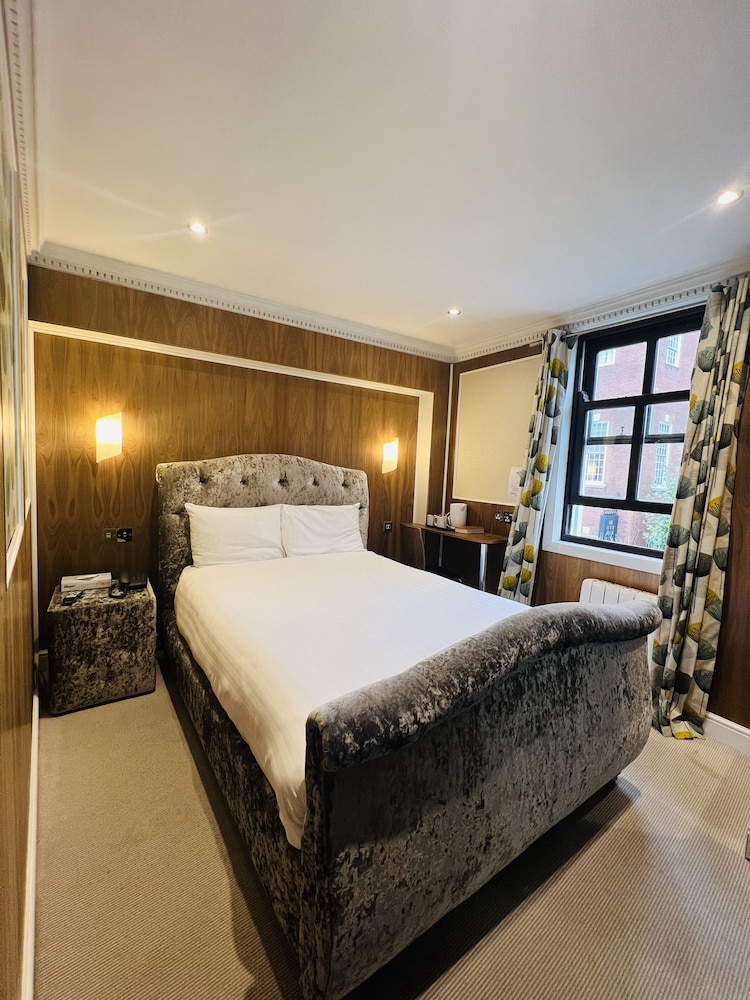 cheshire hotel central london