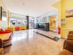 Oyo Bostons Manor Hotel, Hanwell London,Greater London>>Ealing,3 star
