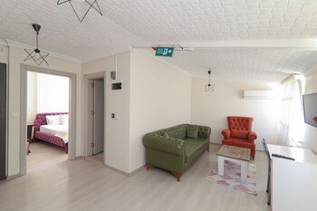 paradise life residence