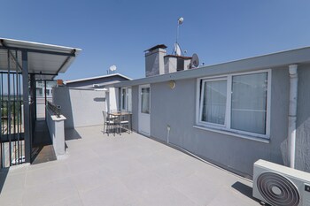 paradise life residence