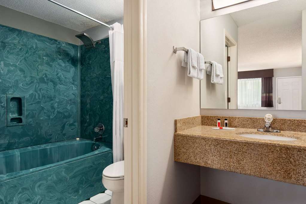 days inn by wyndham anderson