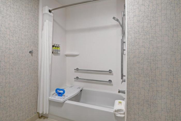 holiday inn express hotel and suites anderson i 85 by ihg