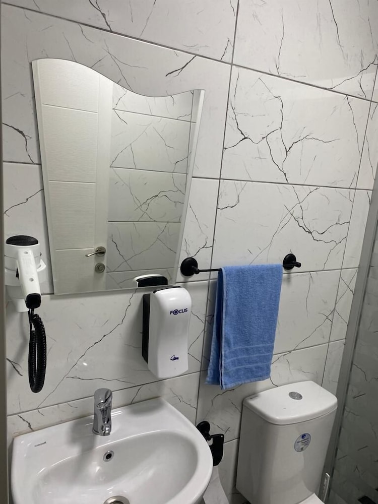 kivanc suit hotel