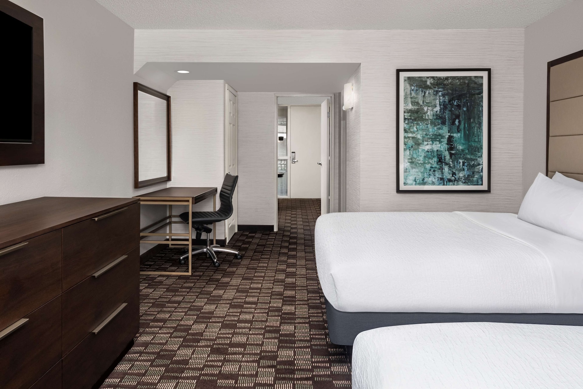 embassy suites by hilton nashville airport