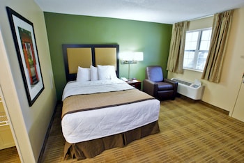extended stay america select suites nashville airport