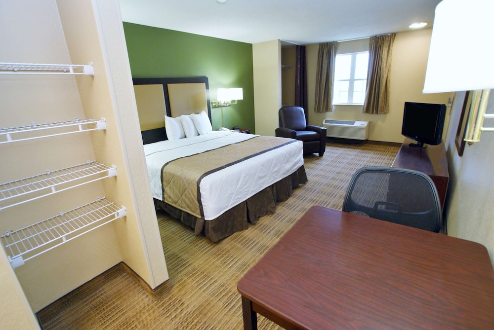 extended stay america select suites nashville airport