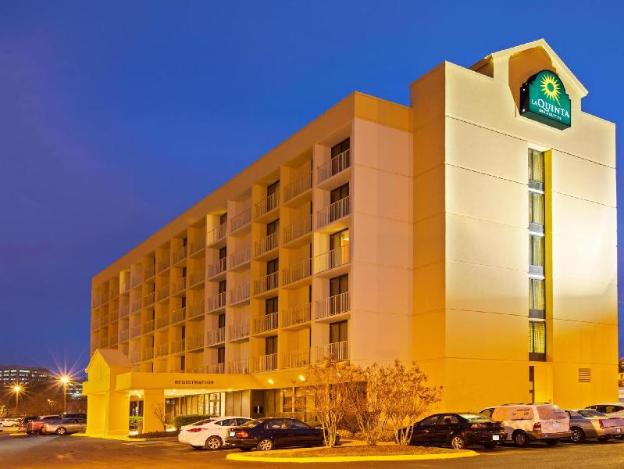 la quinta inn and suites by wyndham nashville airport opryland
