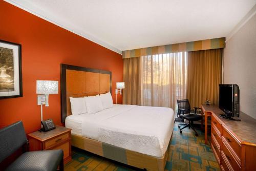 la quinta inn and suites by wyndham nashville airport opryland