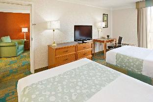 la quinta inn and suites by wyndham nashville airport opryland