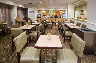 La Quinta Inn & Suites By Wyndham Nashville Airport/Opryland,Tennessee>>Nashville,3 star