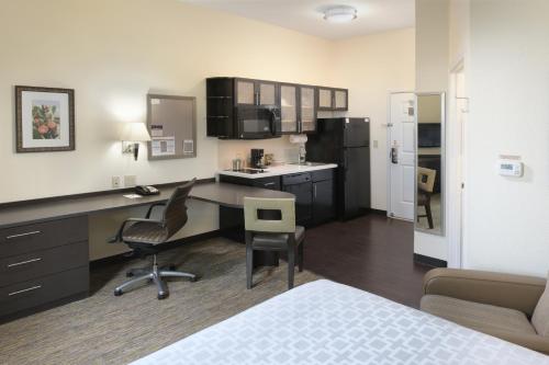 candlewood suites odessa by ihg