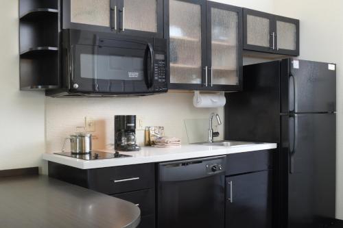 candlewood suites odessa by ihg