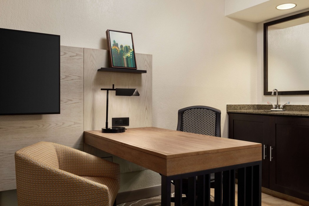 embassy suites by hilton phoenix tempe