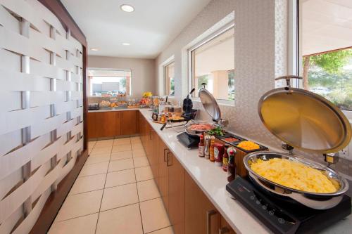 Springhill Suites By Marriott Phoenix Glendale Peoria,Glendale>>Arizona,3 star