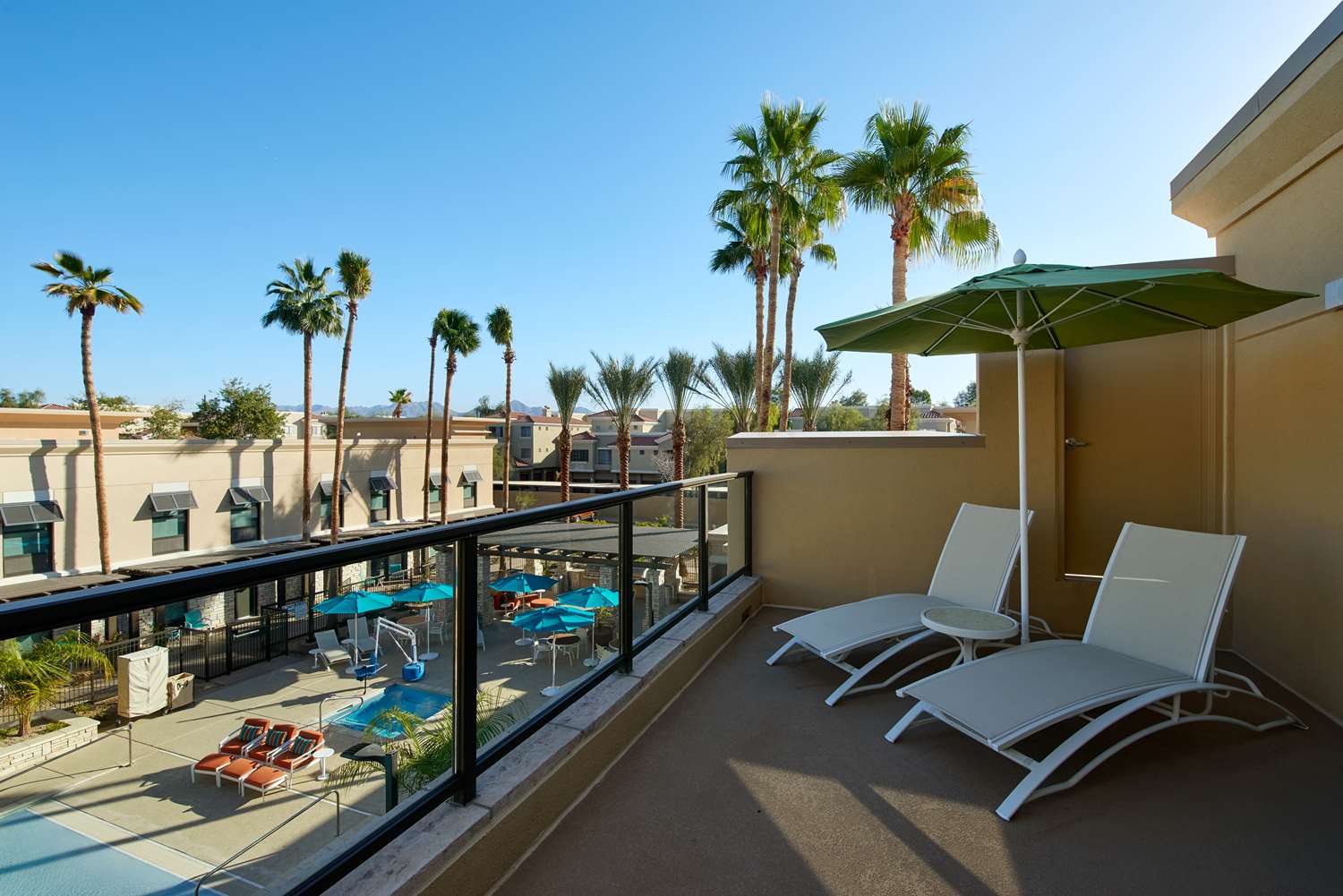 hampton inn and suites phoenix scottsdale on shea boulevard