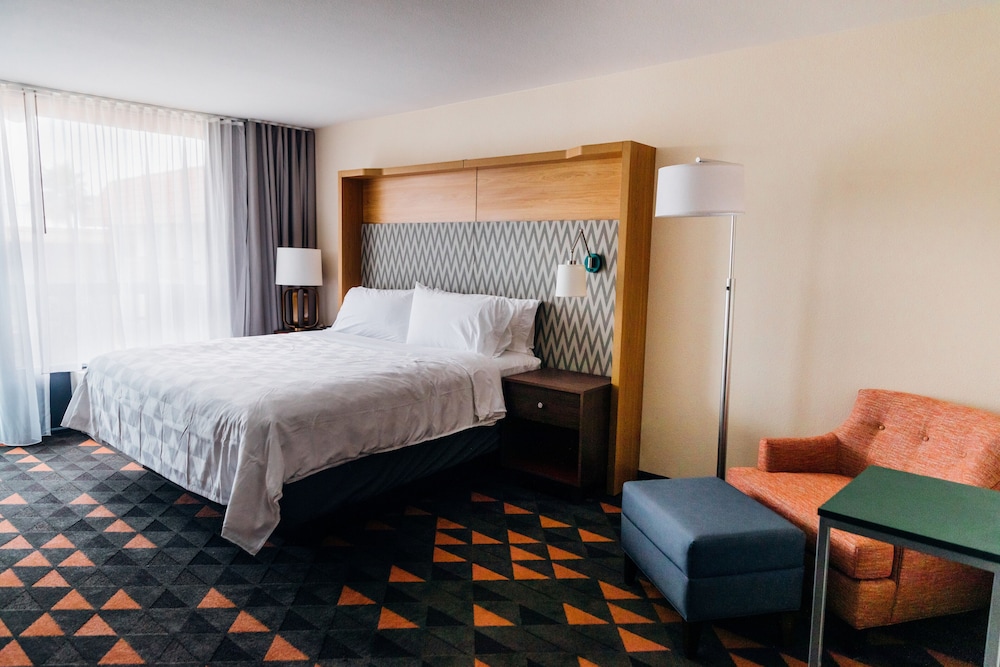 holiday inn phoenix mesa chandler by ihg