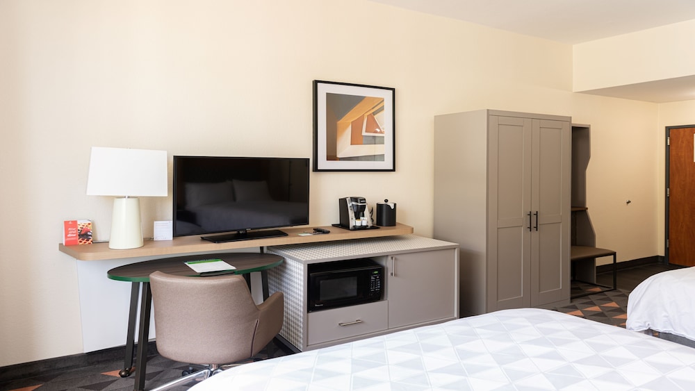 holiday inn phoenix mesa chandler by ihg