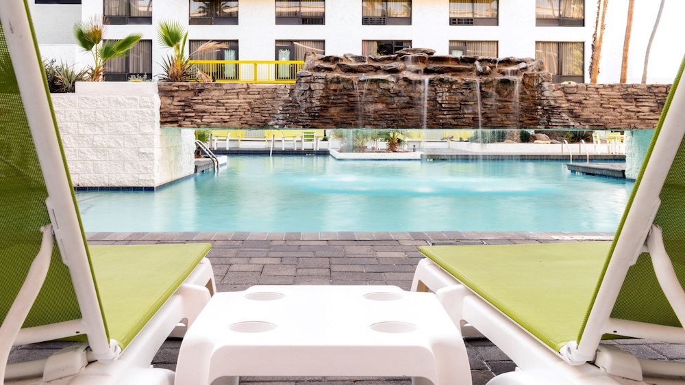 holiday inn phoenix mesa chandler by ihg