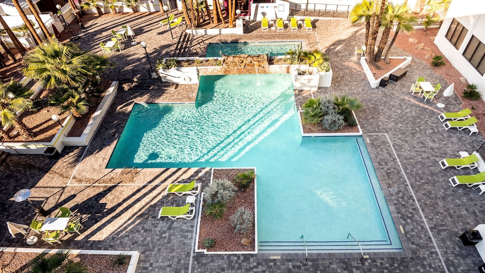 holiday inn phoenix mesa chandler by ihg