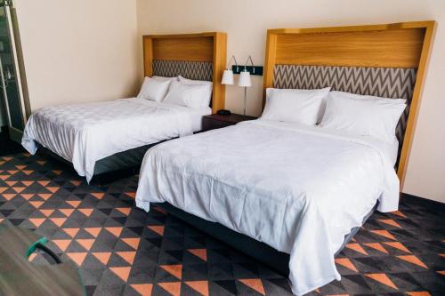 holiday inn phoenix mesa chandler by ihg
