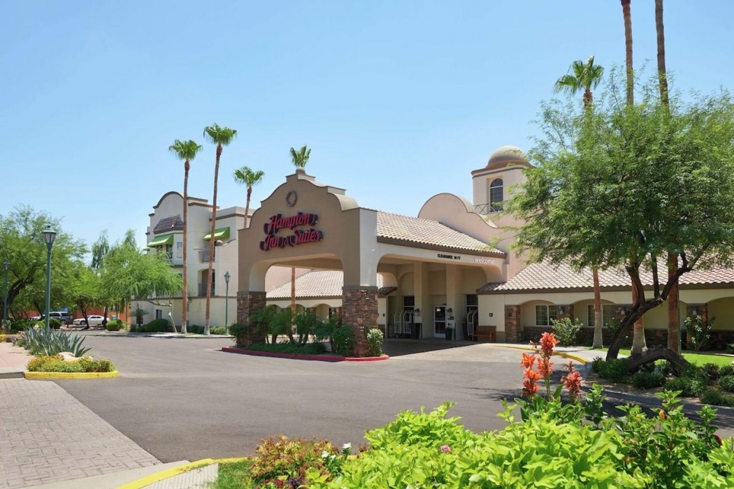 hampton inn and suites phoenix scottsdale
