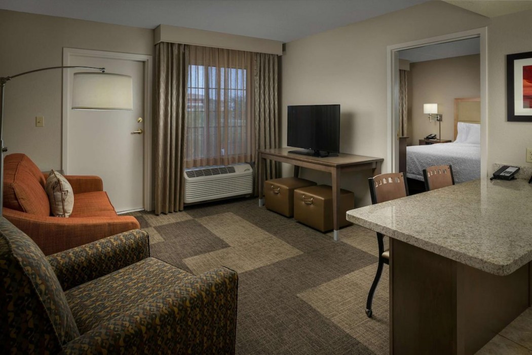 hampton inn and suites phoenix scottsdale