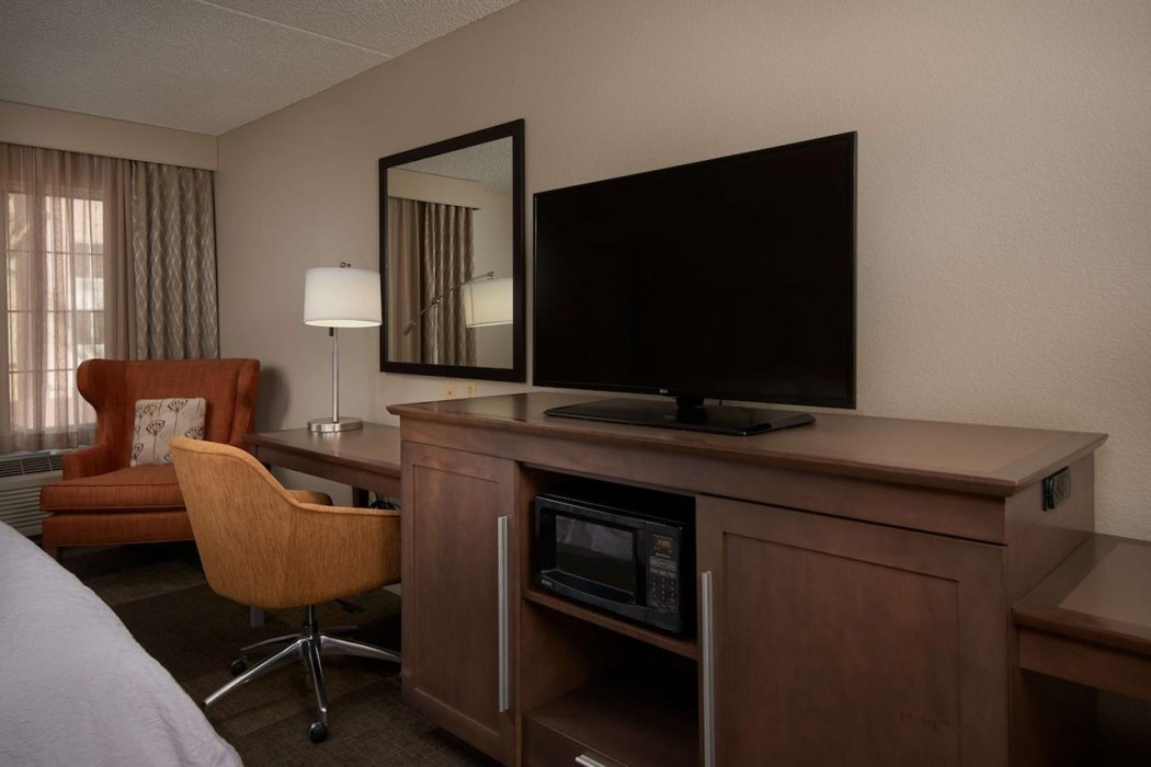 hampton inn and suites phoenix scottsdale
