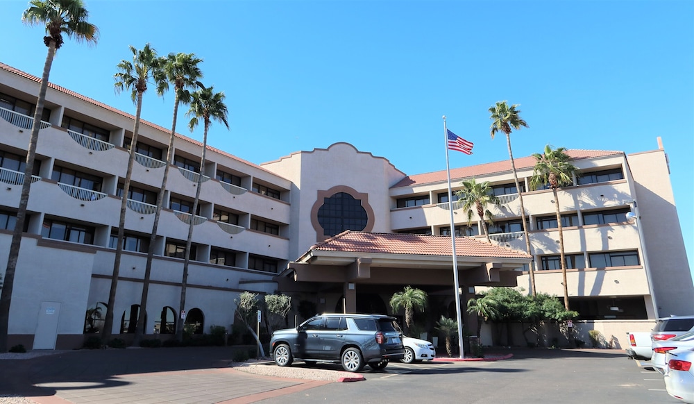 greentree hotel phoenix west