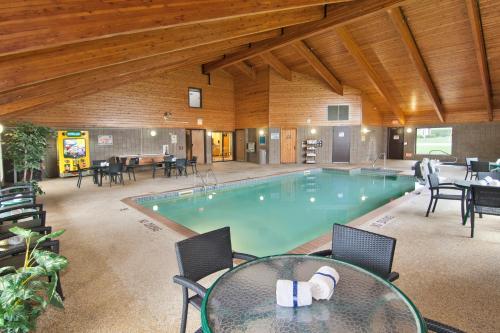 boarders inn and suites by cobblestone hotels faribault