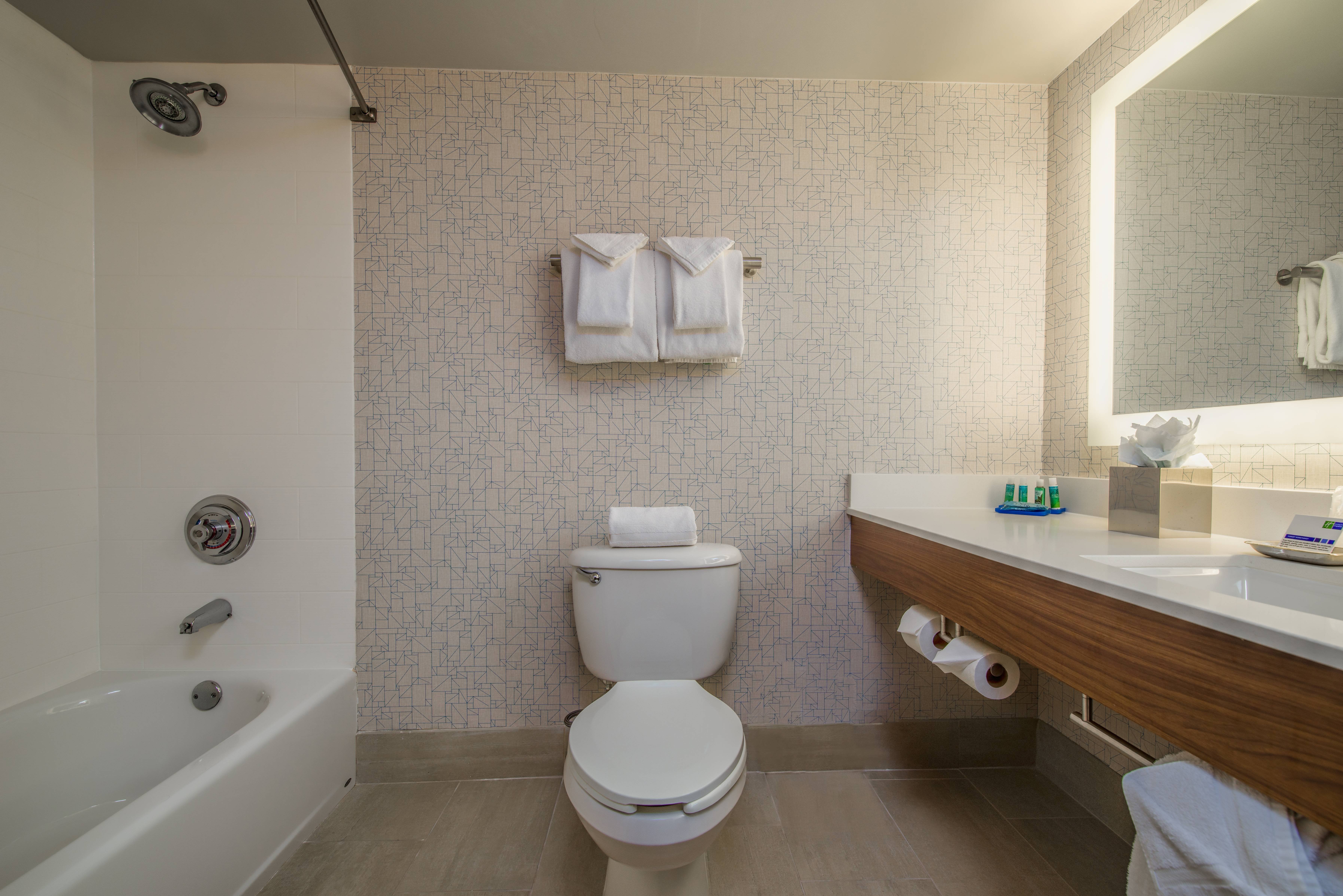 holiday inn express hotel and suites phoenix airport by ihg