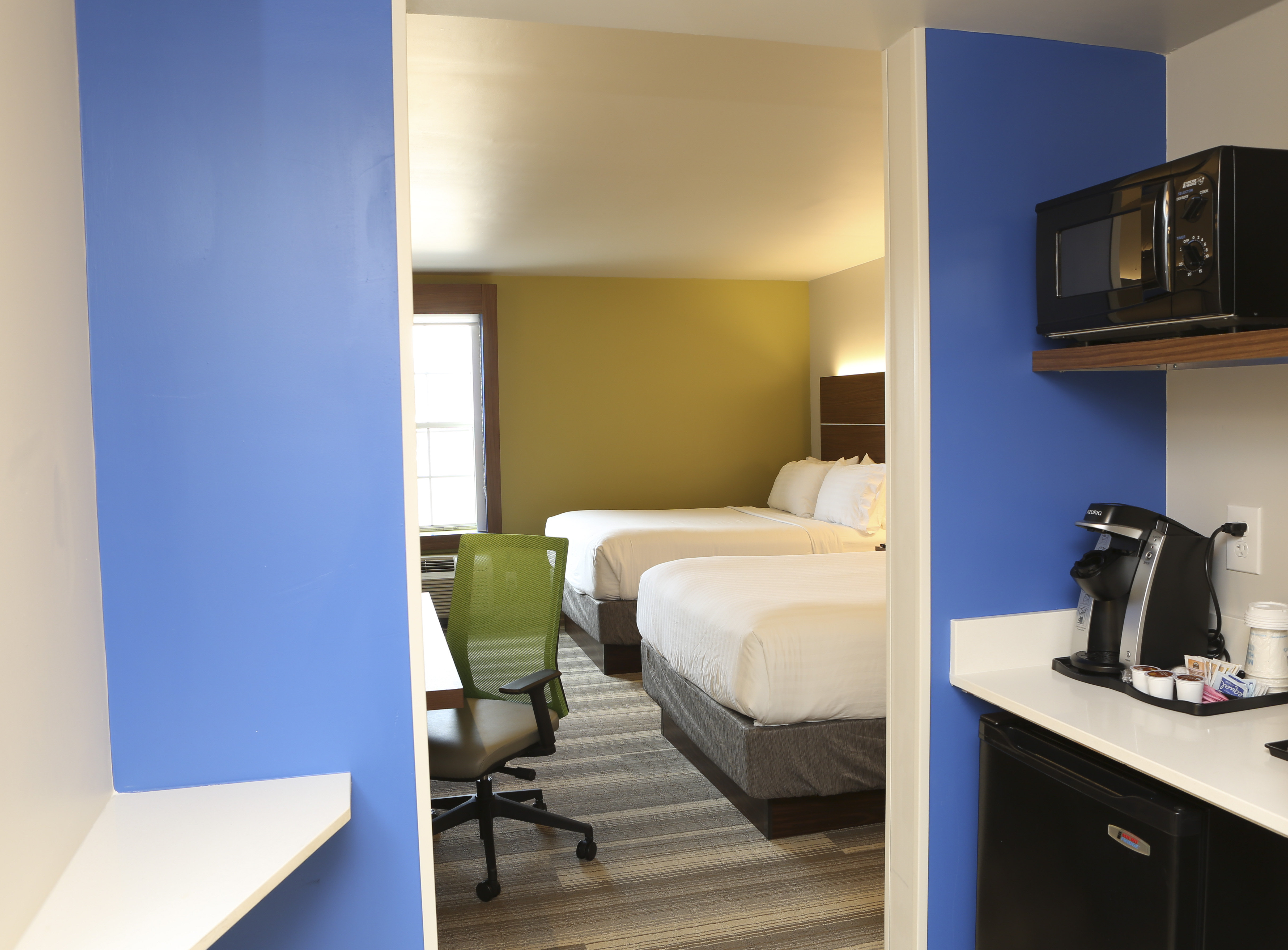 holiday inn express hotel and suites phoenix airport by ihg