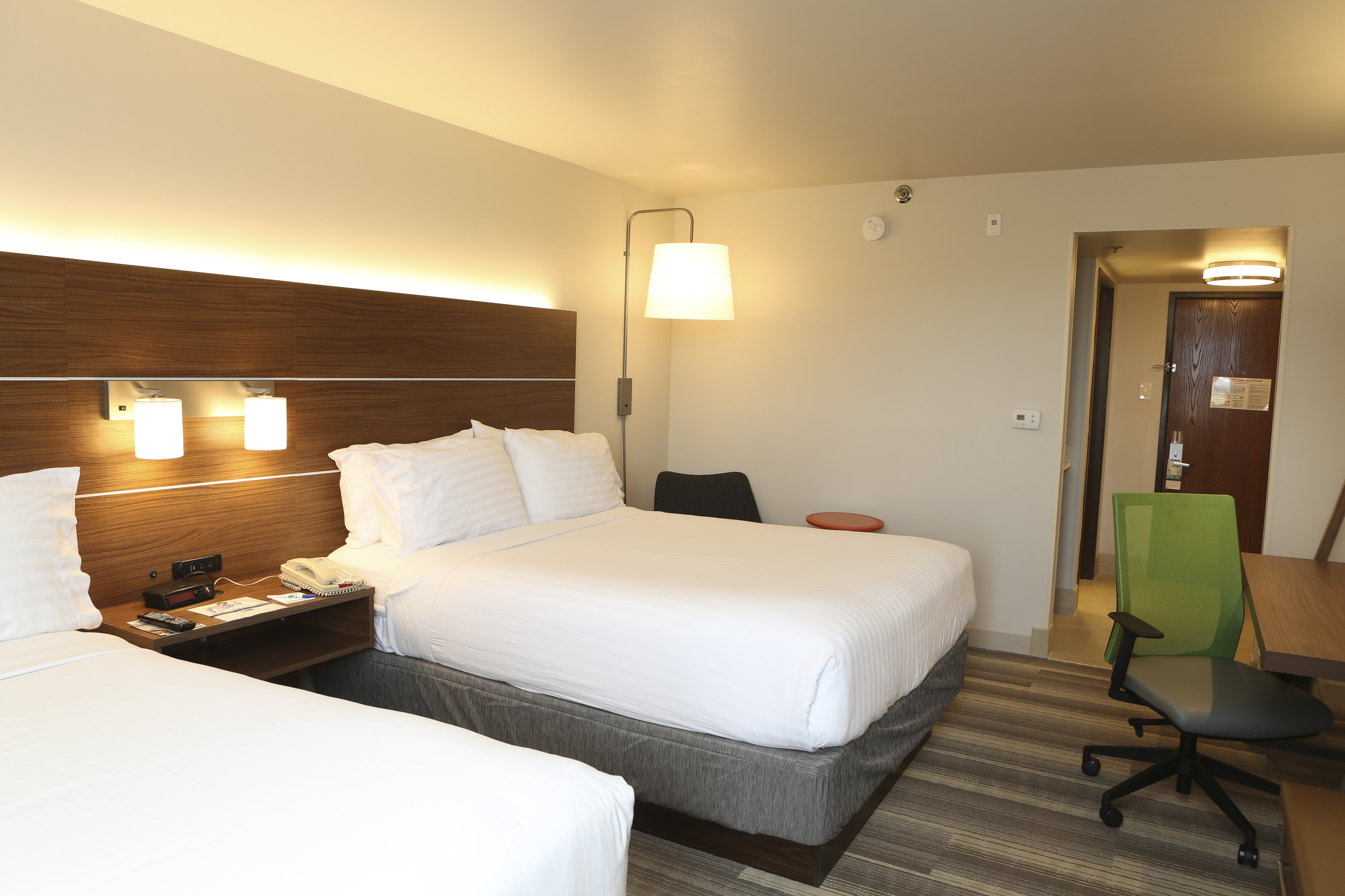holiday inn express hotel and suites phoenix airport by ihg