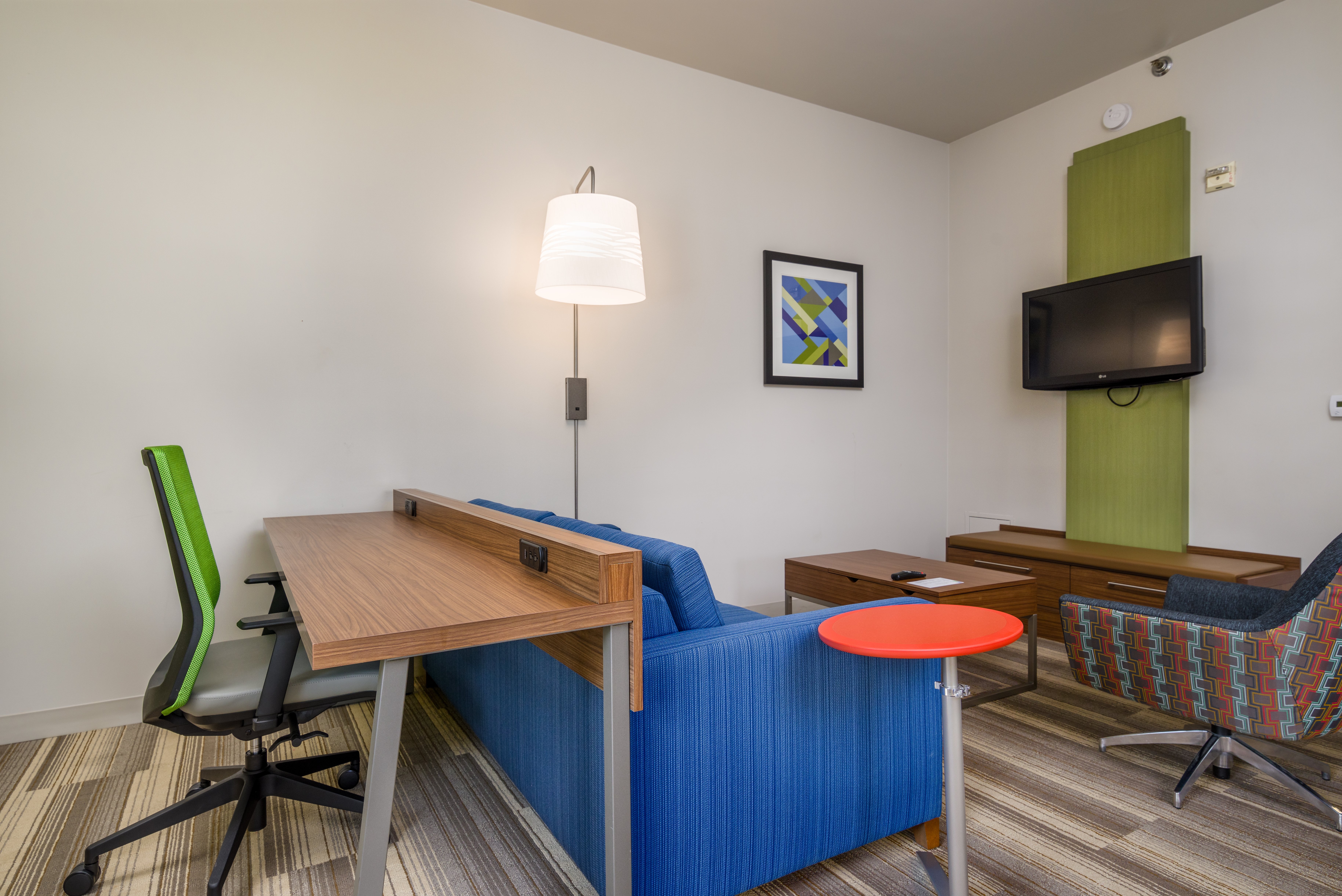 holiday inn express hotel and suites phoenix airport by ihg