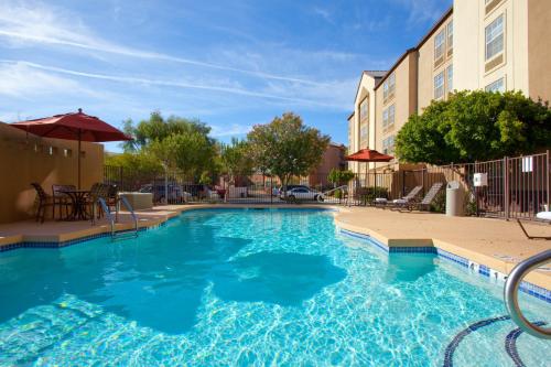 holiday inn express hotel and suites phoenix airport by ihg