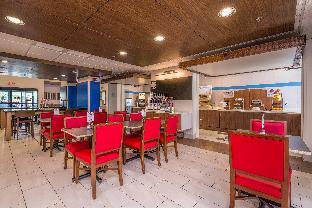 holiday inn express hotel and suites phoenix airport by ihg