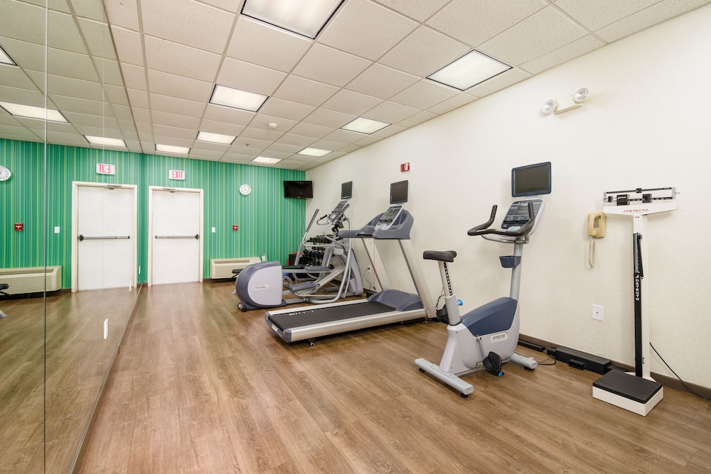holiday inn express hotel and suites phoenix airport by ihg
