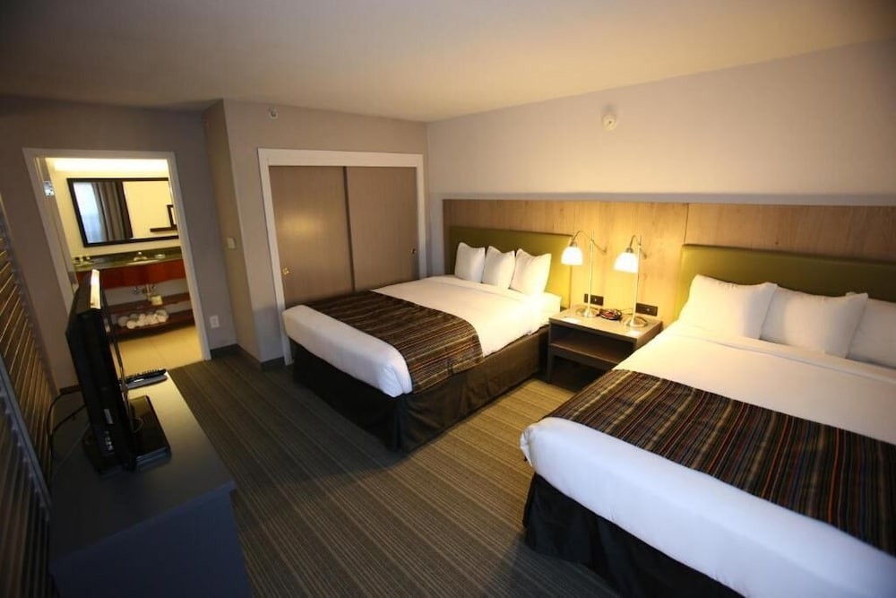 greentree inn and suites phoenix sky harbor