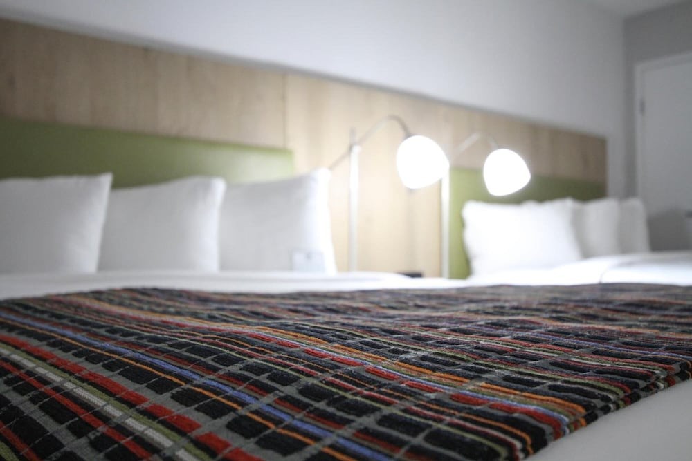 greentree inn and suites phoenix sky harbor
