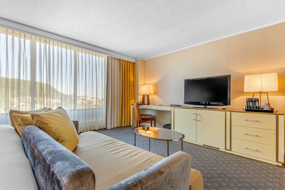 hotel omni mont royal