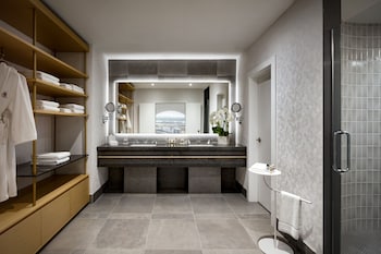 montreal marriott chateau champlain