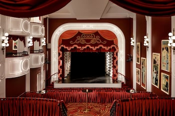 montreal marriott chateau champlain