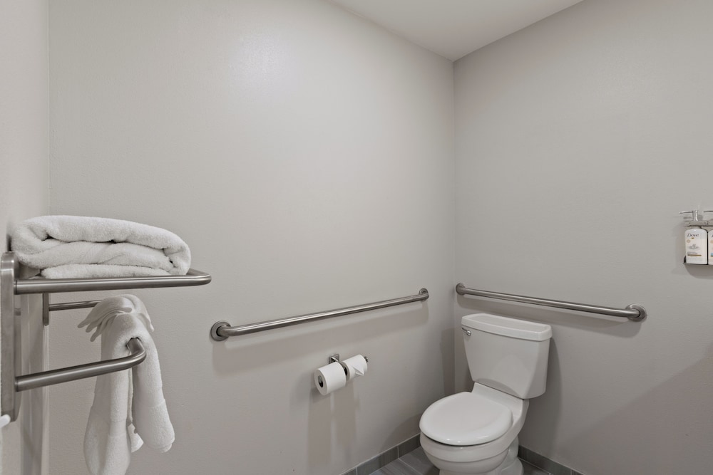 holiday inn express and suites oklahoma city nw quail springs