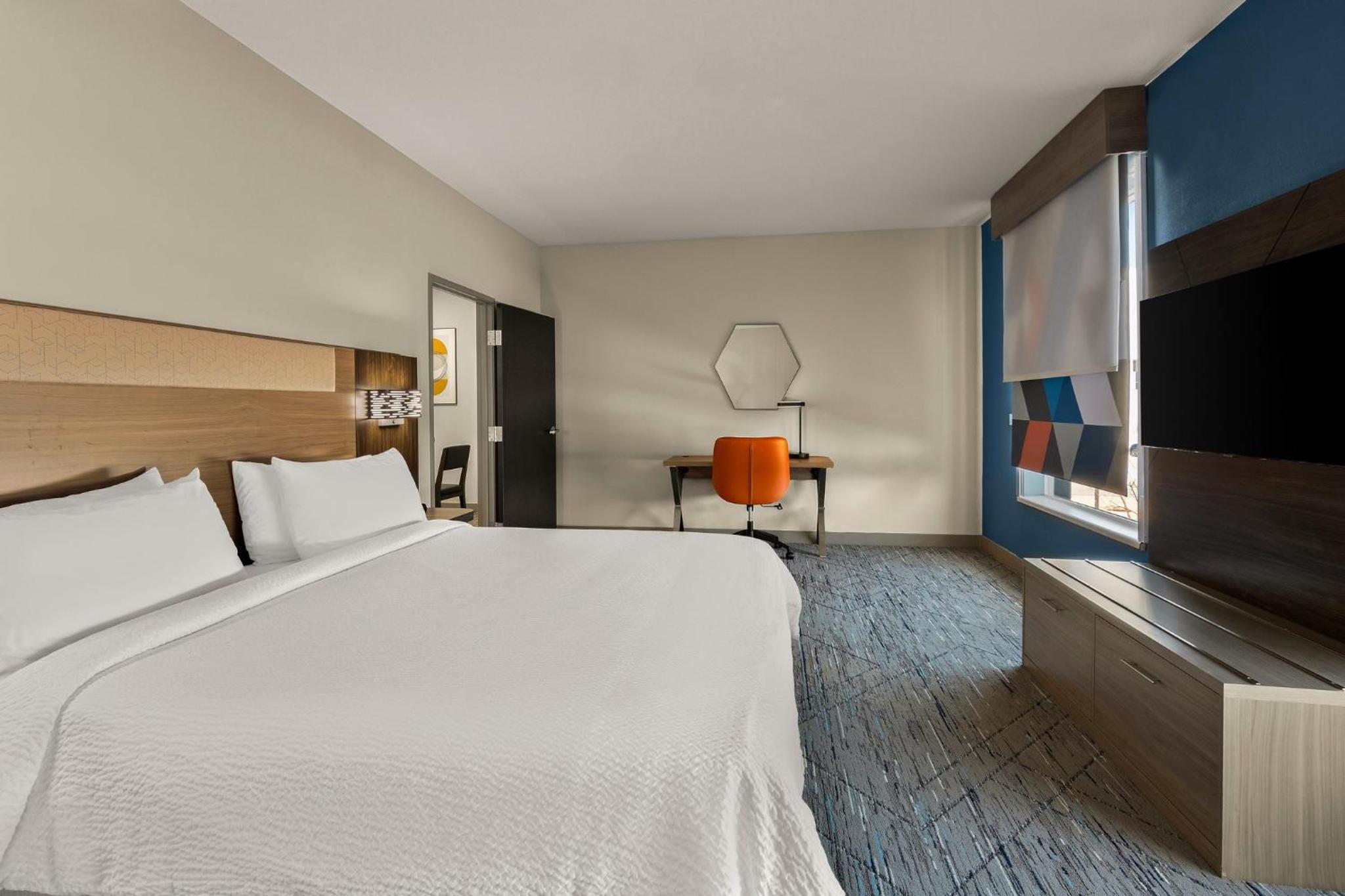 holiday inn express and suites oklahoma city nw quail springs