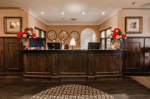 le st martin hotel and suites laval