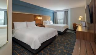 holiday inn laval montreal