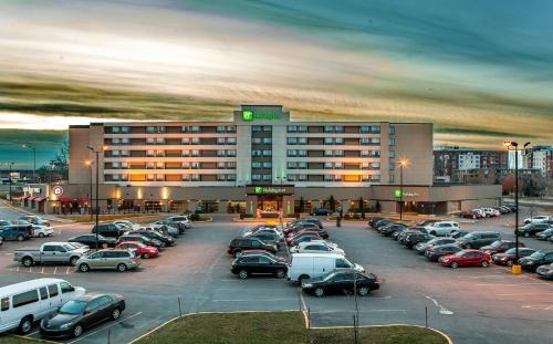 holiday inn laval montreal