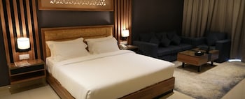 the plaza hotel and resort