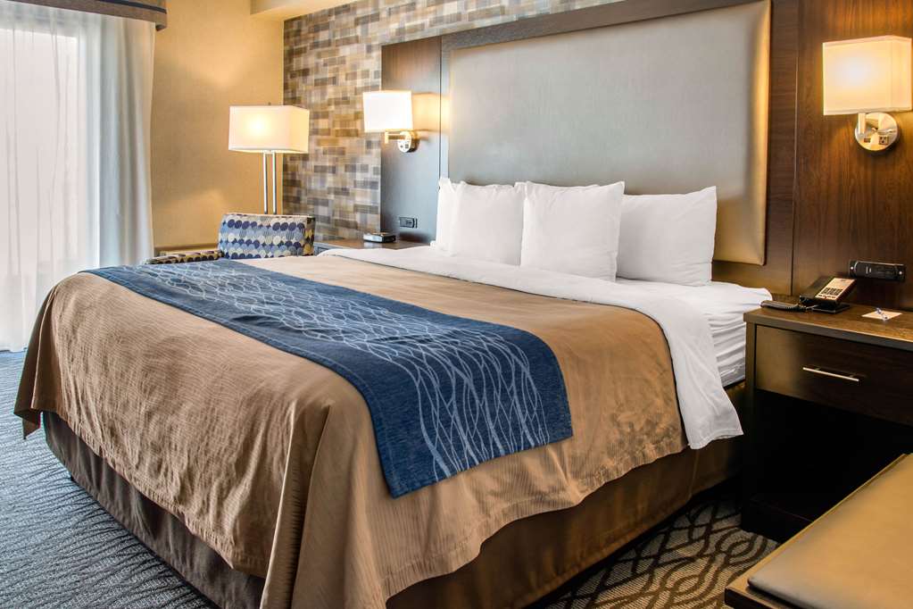 comfort inn montreal aeroport