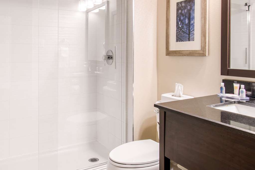 comfort inn montreal aeroport