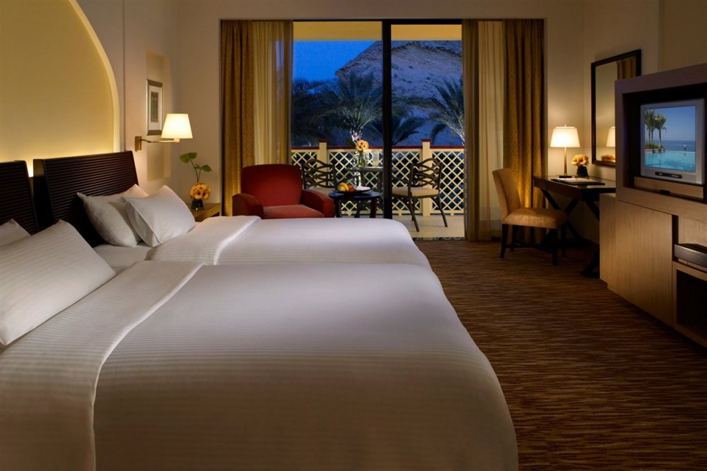 doubletree by hilton muscat al waha